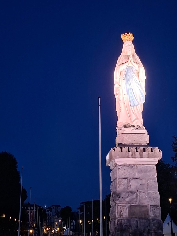 Santuario de Lourdes, Francia